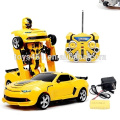 Télécommande voiture rc robot 2.4G voiture transformer robot jouet